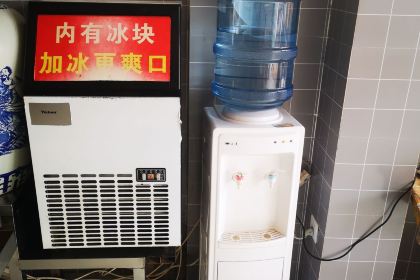 普洱老仓醋小锅米线