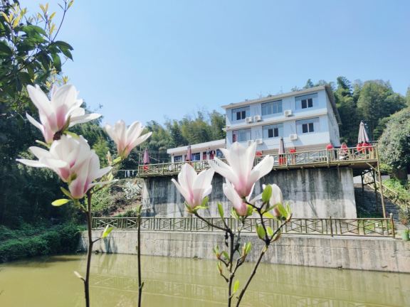 Xianyudong