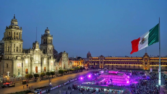 Popular Night Attractions in Mexico