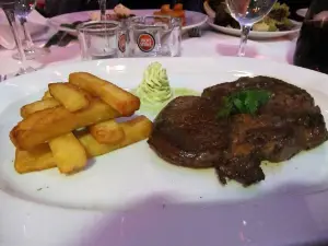 Belmondo Restaurant