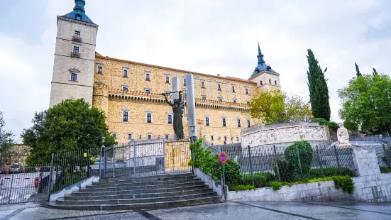 Alcázar di Toledo