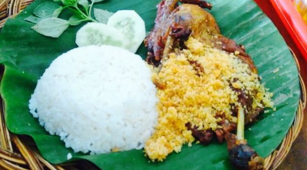 Bebek Kaleyo Rawamangun.