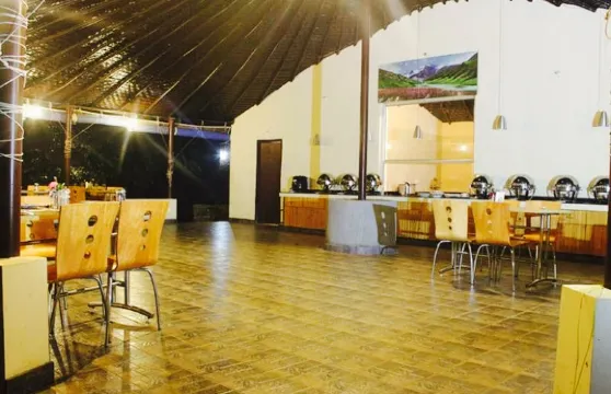 The Grill House: Multi-Cuisine Restaurant