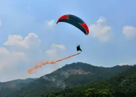 Shizi Peak Paragliding Tour