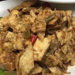 德居源 User Photo
