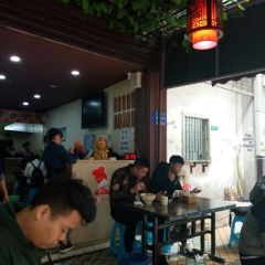 秦云老太婆摊摊面(全国总店) User Photo