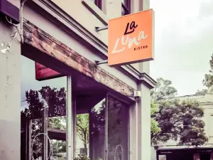 La Luna Bistro