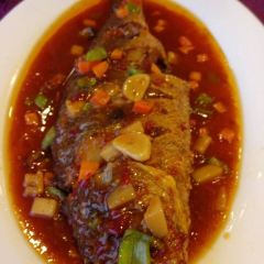 Yan Chun Lou User Photo