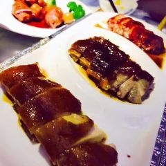 HUA SHI WAN ZA MIAN User Photo