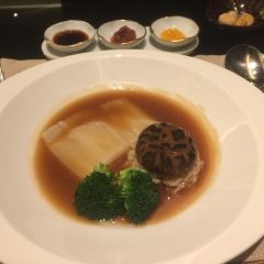 ZHUO YUE XUAN User Photo