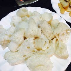 Snow mountain clouds wild mushrooms User Photo