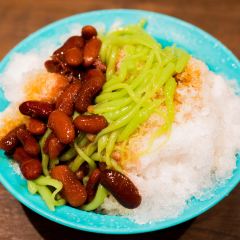 Lot 10 Hutong Food Court User Photo