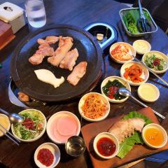 Dombedon User Photo