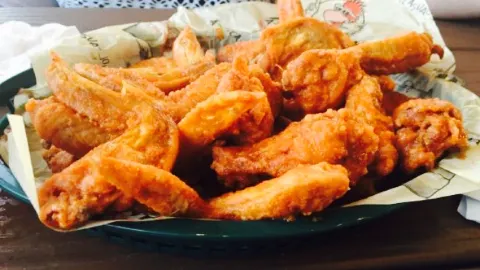 Roosters in Georgetown
