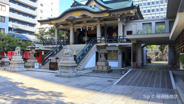 Namba Jinja Shrine