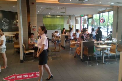 肯德基(衡阳青松店)