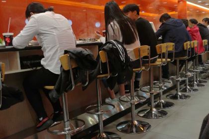 呷哺呷哺(邢台世贸天街店)