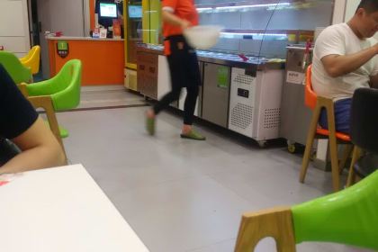 张亮麻辣烫(商贸店)