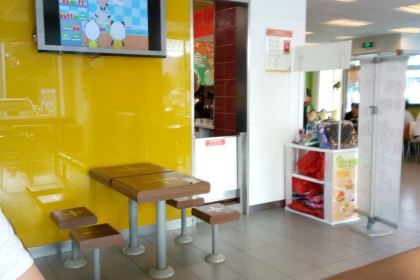 DE KE SHI DA QI DIAN