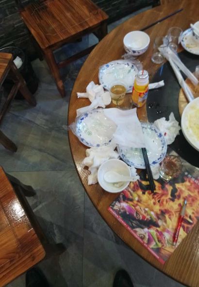 山里人概念餐厅(麻城广场店)