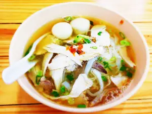 Super Star Chicken Feet Koay Teow Soup