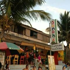 Jonah's Fruit Shake & Snack Bar 여행 사진