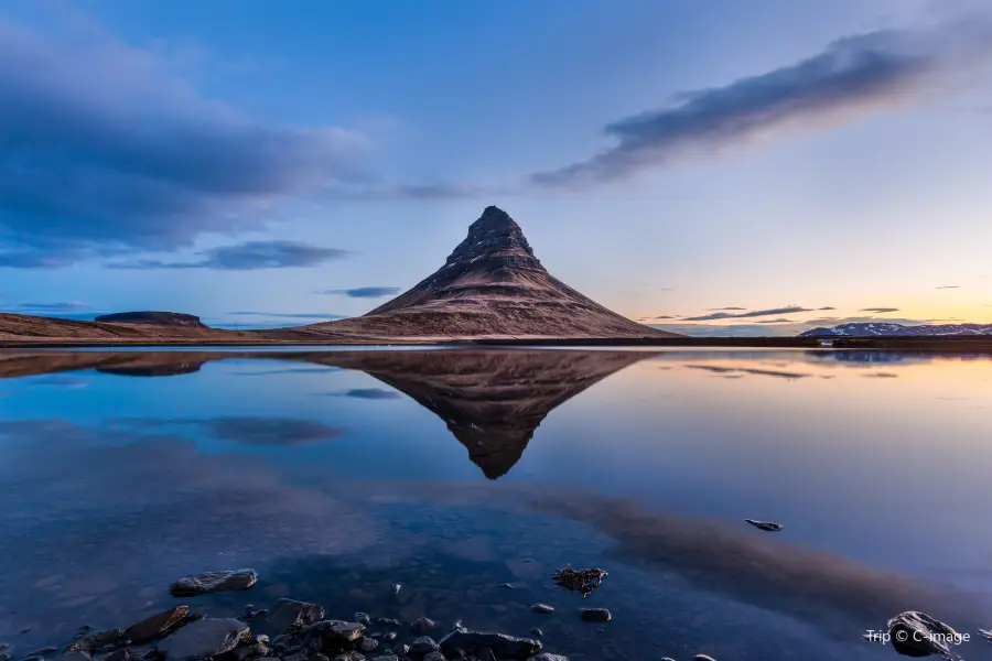 Kirkjufell Mountain