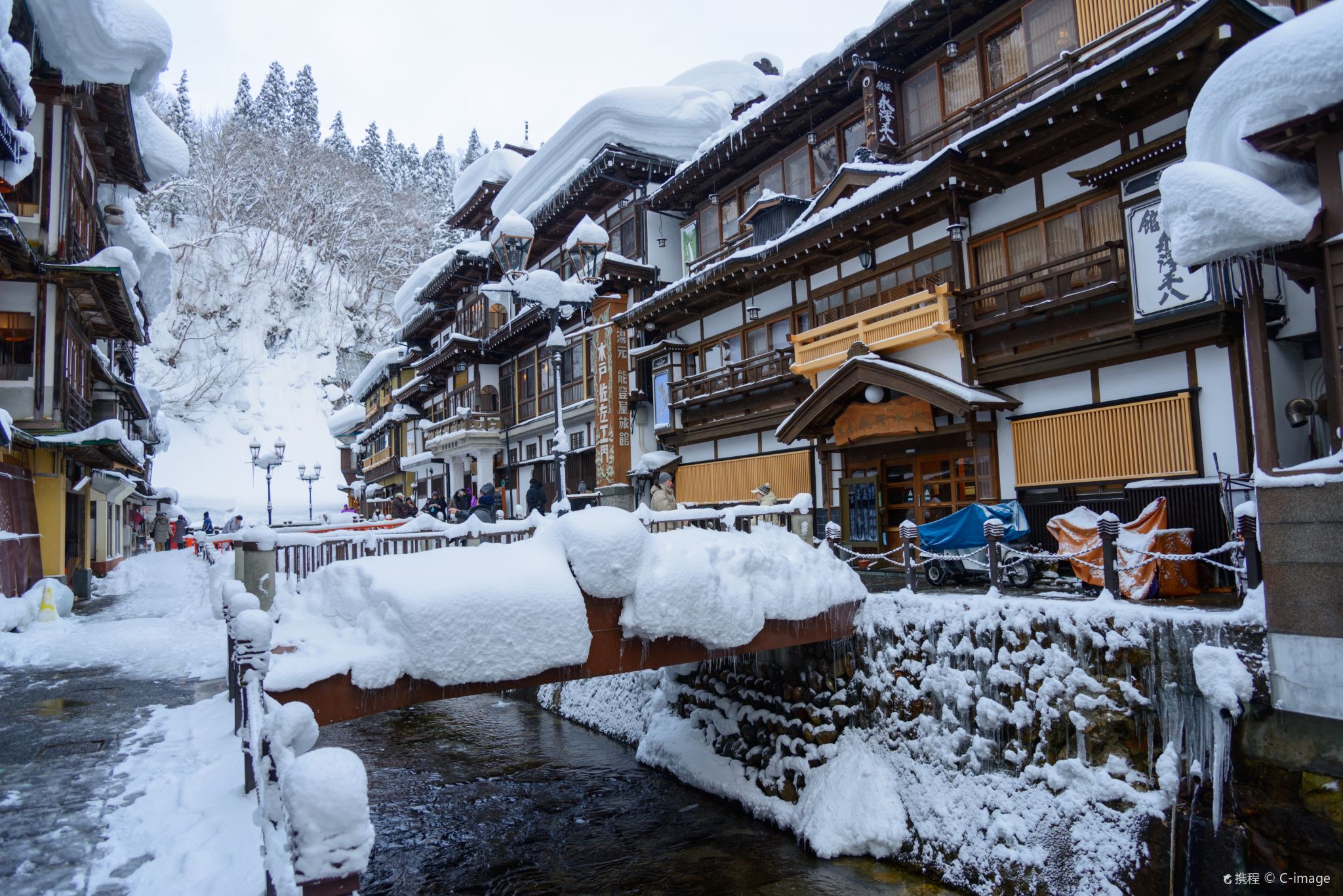 日本名古屋+下呂溫泉合掌村+下呂溫泉+郡上八幡城一日遊