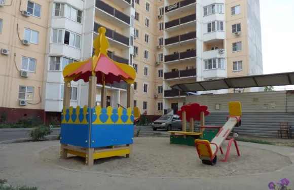 密女心思卡婭6號公寓