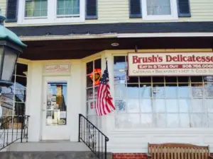 Brush's Deli