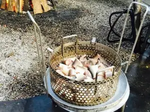 Pelletier's Restaurant & Fish Boil