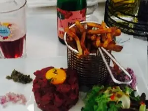 Lhotti's Diner
