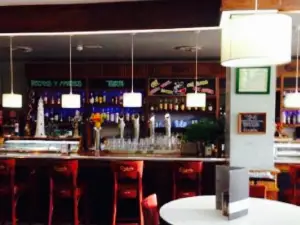 Cervecería Don Carlos