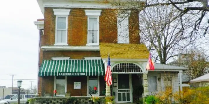 LaBinnah Bistro