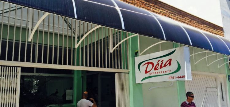 Déia Lancheria e Restaurante
