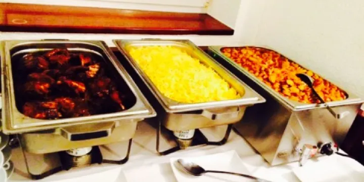 Zur Laterne Kultkneipe Restaurant Biergarten