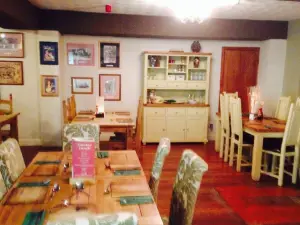 Shepherds Country Inn
