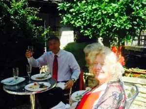 Oldstone Restaurant