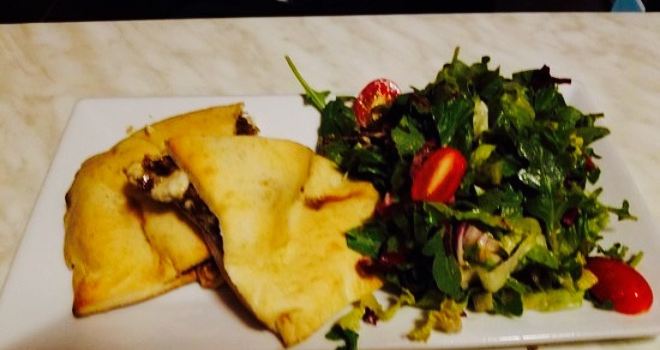 Pizzeria Mazzo Mozzarella & Wine Bar