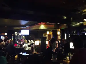 The Bay Bar and Grille