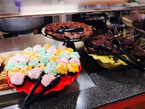 Golden Corral