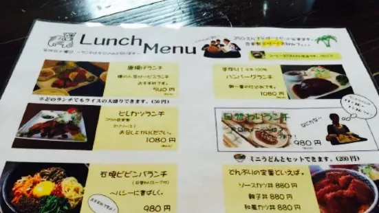 Momo-Tei Lunch Cafe Zen