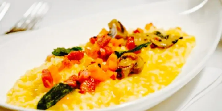 Olivadi Restaurant & Bar