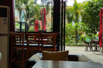 贡茶(益华百货店)