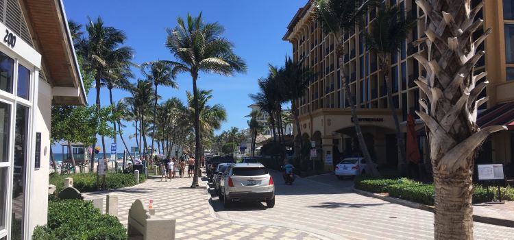 Deerfield Beach Cafe
