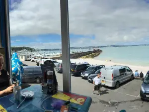 Breakwater Coffee Shop & Bistro