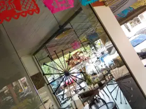 Cafe Savana