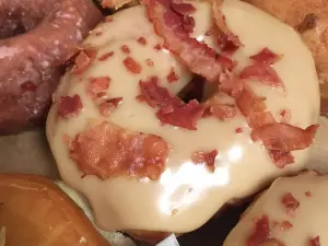 Wake N Bake Donuts - Carolina Beach