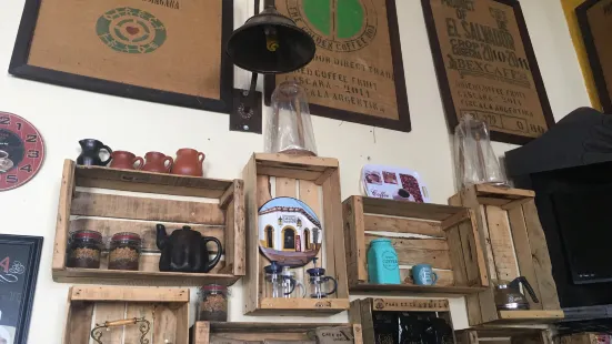 CASA DE LA ABUELA Coffee Shop