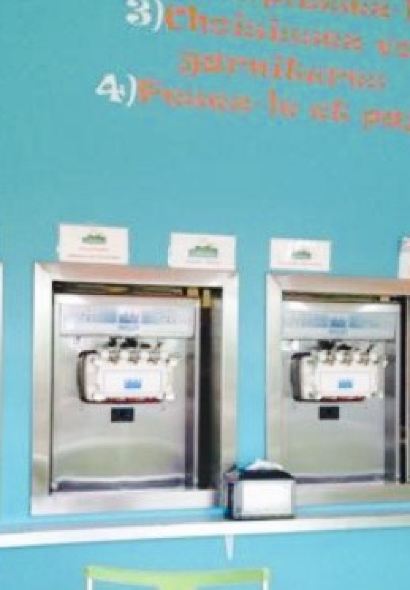 Islands Frozen Yogurt